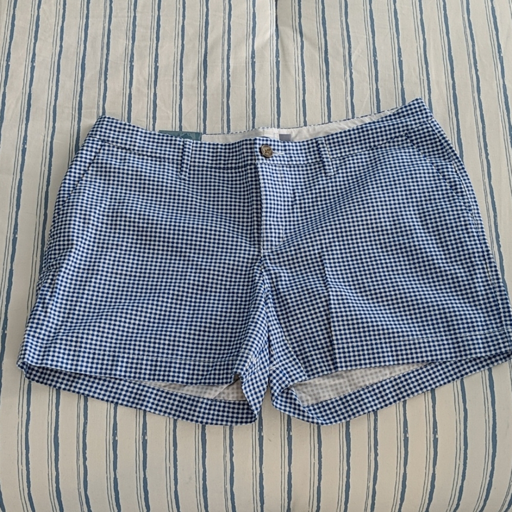 Old Navy blue and white gingham shorts